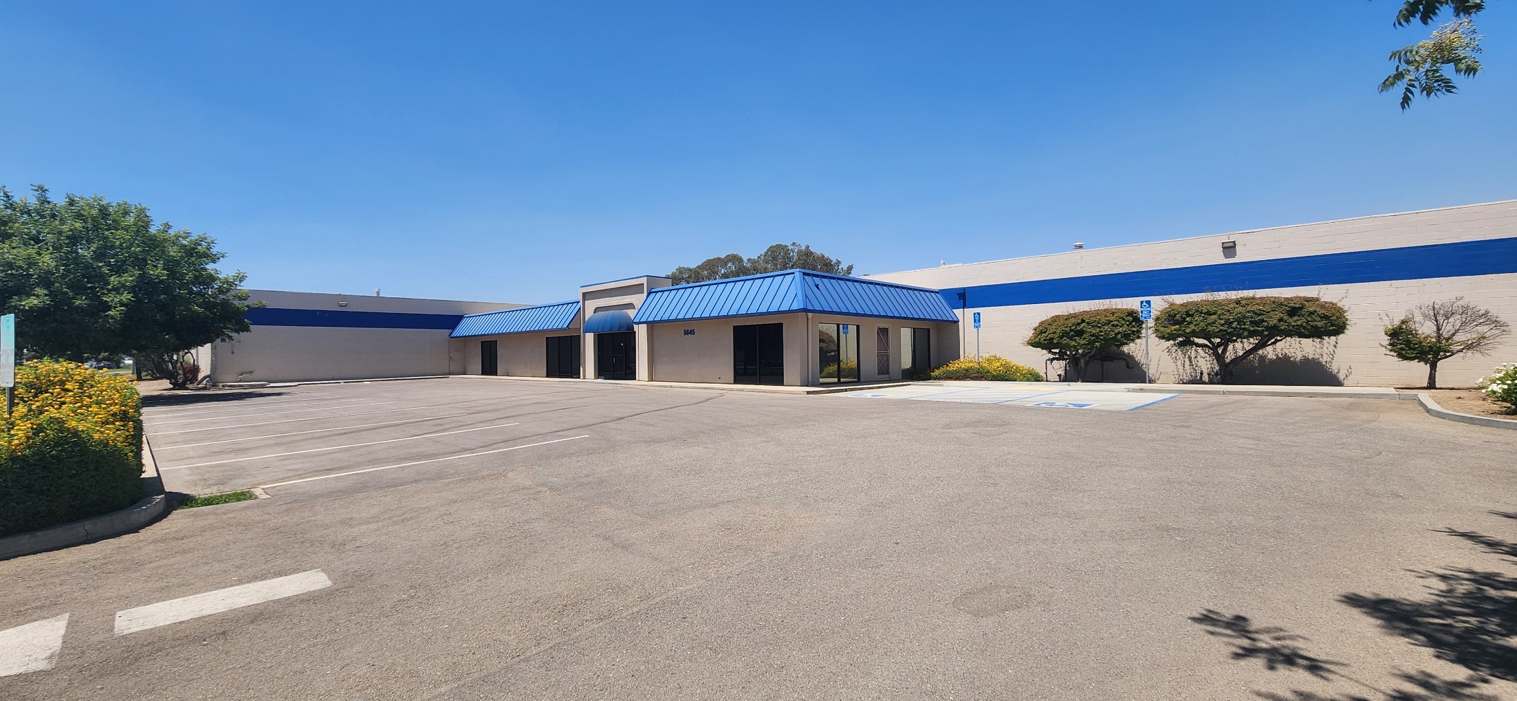 FOR LEASE - Fresno Airport Industrial Bldg w/ Office/Retail Potential ...